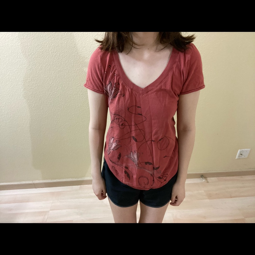 Iden tshirt